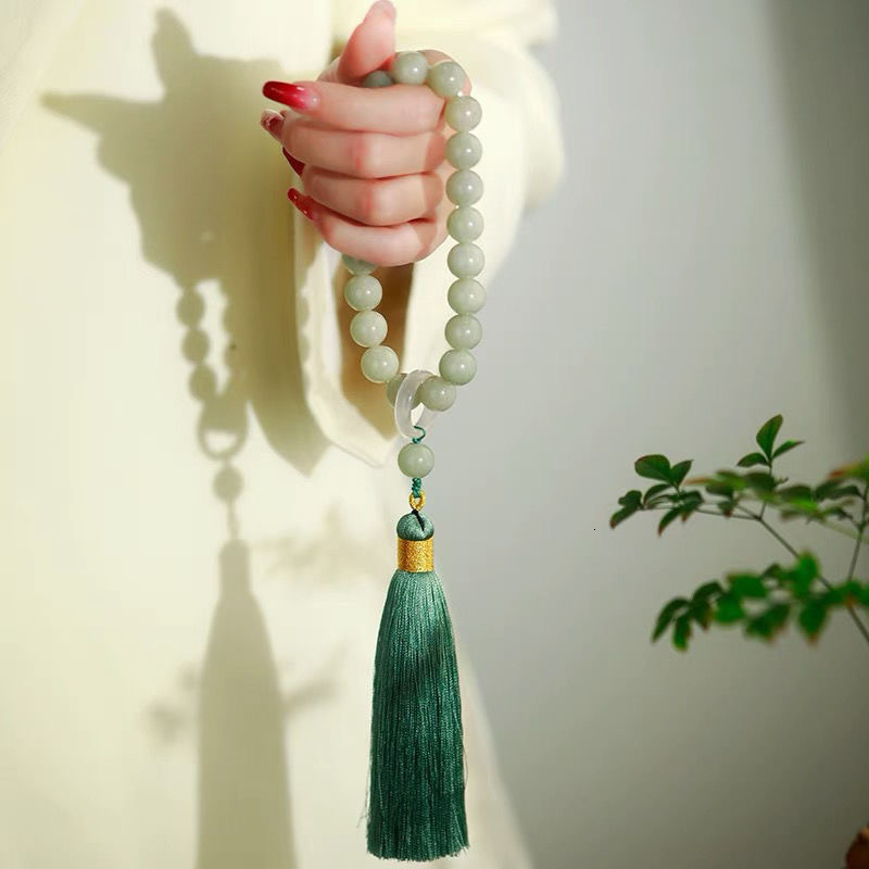 Chain Green Jade Stone 12mm Beads Tassel Bracelet Necklace Tibetan Buddhist Mala Buddha Charm Rosary Yoga Men Woman Jewelry 221206
Chain Green Jade Stone 12mm Beads Tassel Bracelet Necklace Tibetan Buddhist Mala Buddha Charm Rosary Yoga Men Woman Jewelry 221206