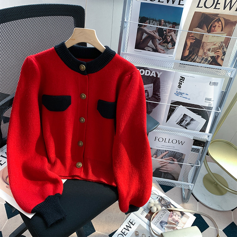 Women Knits Tees High Quality Vintage Red O Neck Single Breasted Sweater Coat for Women Autumn and Winter Fashion Short Knitted Cardigan 221206
Women Knits Tees High Quality Vintage Red O Neck Single Breasted Sweater Coat for Women Autumn and Winter Fashion Short Knitted Cardigan 221206