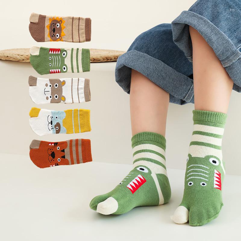 Men's Socks 5 Pairs Style Children Pure Cotton Two Toed Tabi For Kids Student Boys Girls Middle Tube Cartoon Split Thumb Toe, 5 pairs hippo
Men's Socks 5 Pairs Style Children Pure Cotton Two Toed Tabi For Kids Student Boys Girls Middle Tube Cartoon Split Thumb Toe, 5 pairs hippo