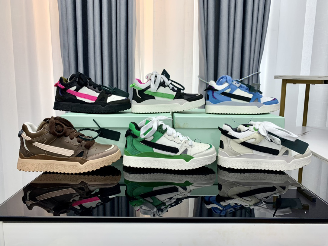 2022 Designer Sneakers New Top Version Casual Shoes Upper Side Arrow Design Couple Style Colorblock Arrow Shoess Mens Womens Fashion Classic with box, Color 2
2022 Designer Sneakers New Top Version Casual Shoes Upper Side Arrow Design Couple Style Colorblock Arrow Shoess Mens Womens Fashion Classic with box, Color 2