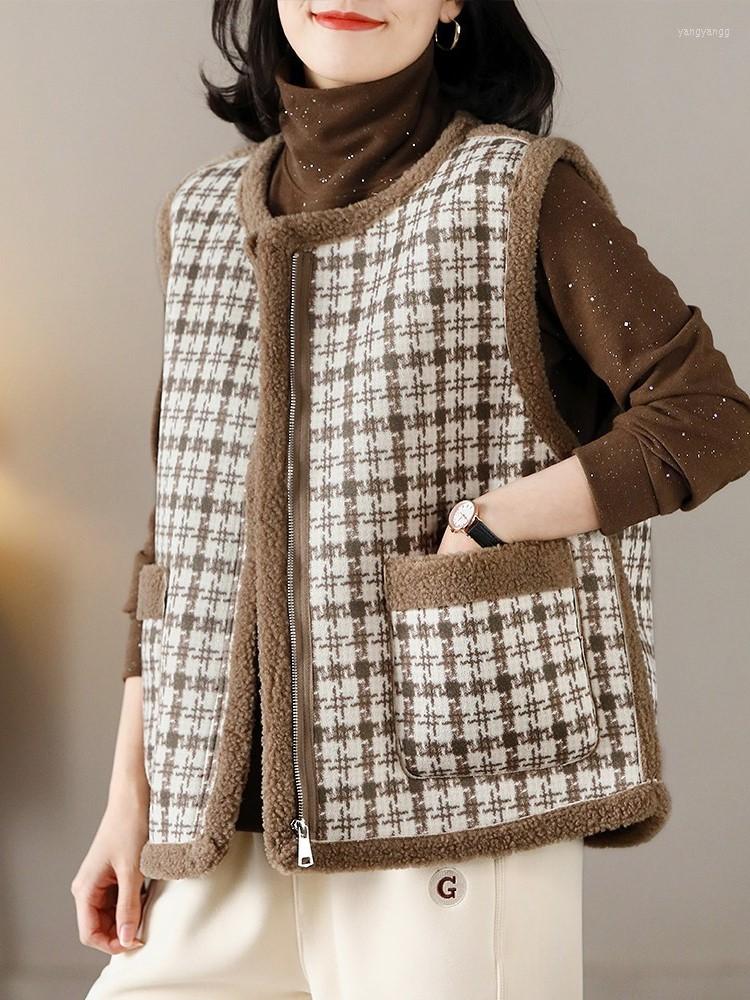 Women's Vests Women Double-sided Wear Vest 2022 Autumn Winter Casual Loose Tops Coat Ladies Retro O-Neck Zipper, Figure 1
Women's Vests Women Double-sided Wear Vest 2022 Autumn Winter Casual Loose Tops Coat Ladies Retro O-Neck Zipper, Figure 1