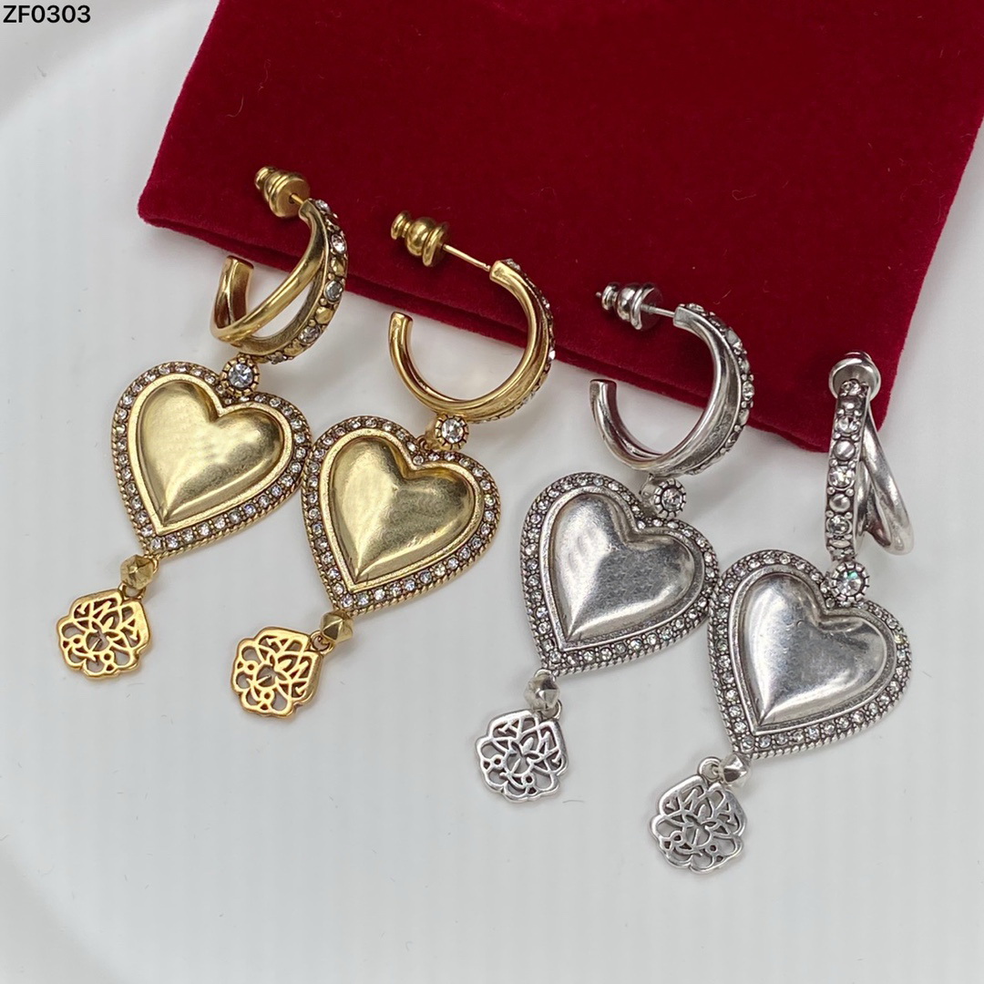 Hoop & Huggie Open love Earring Skeleton Skull Heart-shaped carving Flower Hoops Earrings Women Gothic Party Punk Jewelry Designer ME3 --08
Hoop & Huggie Open love Earring Skeleton Skull Heart-shaped carving Flower Hoops Earrings Women Gothic Party Punk Jewelry Designer ME3 --08