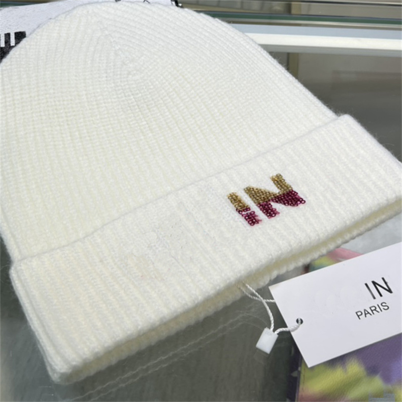 Designers Classic Woollen Hat Casquette For Mens Womens Knitted Caps Sun Protection Fitted Hats Fashion Street Cap With Letters 4 Color, Blue
Designers Classic Woollen Hat Casquette For Mens Womens Knitted Caps Sun Protection Fitted Hats Fashion Street Cap With Letters 4 Color, Blue