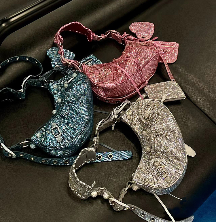 Luxury Crossbody Bag Dazzlingly Personality Versatile Female Shinny Diamond Punk Style Single Shoulder Handbag