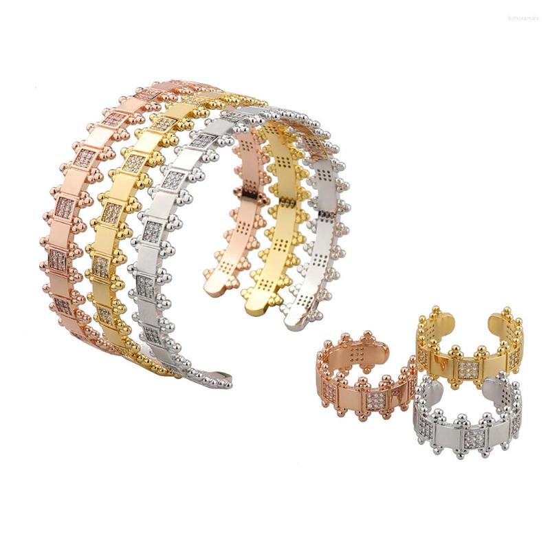 Necklace Earrings Set Fashion Classic Gift Simple Style Open Bangle And Ring Dubai European Zircon Women Girl Wedding Bridal Party Jewelry, Picture shown
Necklace Earrings Set Fashion Classic Gift Simple Style Open Bangle And Ring Dubai European Zircon Women Girl Wedding Bridal Party Jewelry, Picture shown