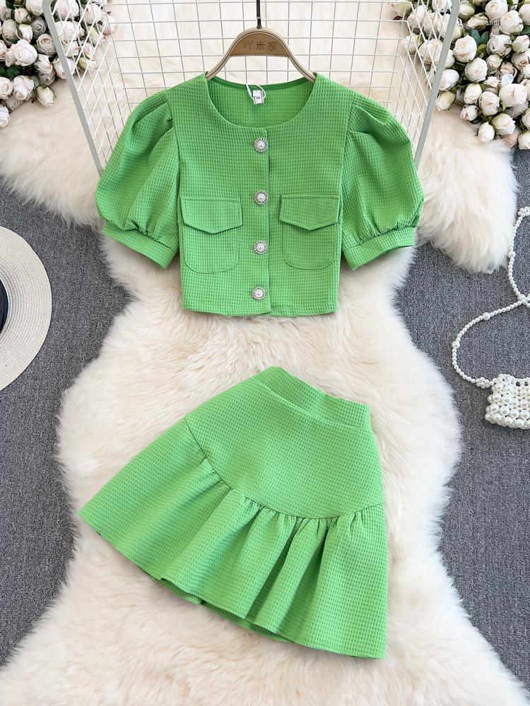 Work Dresses Small Fragrance Fashion Suit Women' Summer Round Neck Bubble Sleeve Pearl Single Breasted Tops High Waist Skirt Two-piece, Black
Work Dresses Small Fragrance Fashion Suit Women' Summer Round Neck Bubble Sleeve Pearl Single Breasted Tops High Waist Skirt Two-piece, Black