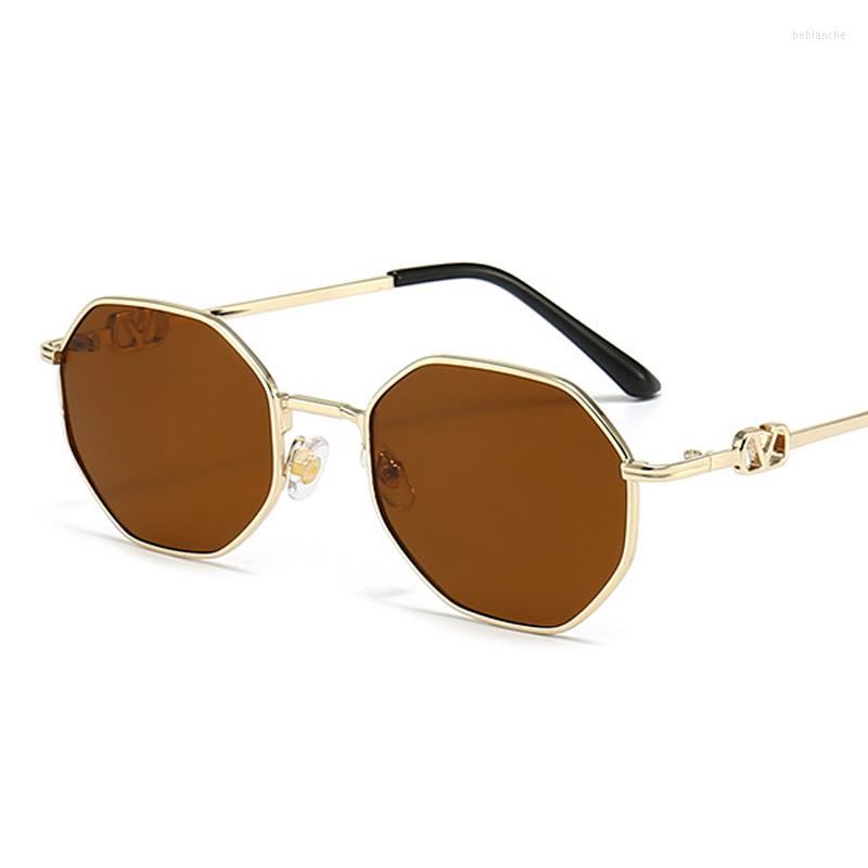 Sunglasses Sunglass 2022 Trending Small Vintage Polygon Shades Eyewear For Man Retro Fashion Design UV400 Women Sun Glasses
Sunglasses Sunglass 2022 Trending Small Vintage Polygon Shades Eyewear For Man Retro Fashion Design UV400 Women Sun Glasses