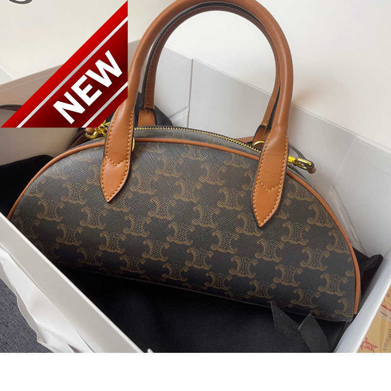 Women's Designer Bags 2021 New Arc De Triomphe Pillow Bag Old Flower Bowling Handbag Single Shoulder Messenger Bag Female Factory Direct Sales, Reading
Women's Designer Bags 2021 New Arc De Triomphe Pillow Bag Old Flower Bowling Handbag Single Shoulder Messenger Bag Female Factory Direct Sales, Reading
