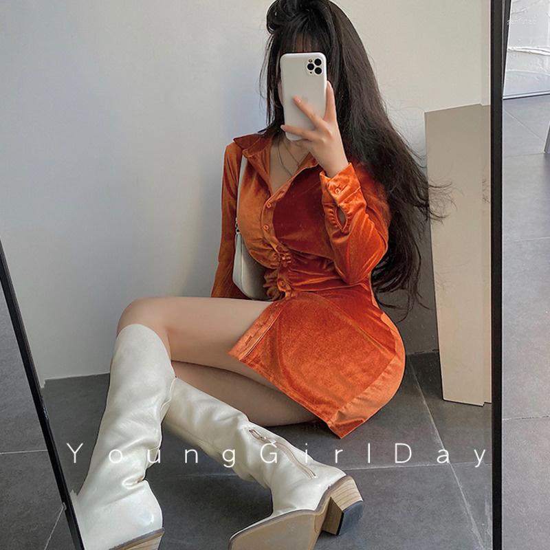 Women' Blouses Sweet Pleated Waist Lapel Single Breasted Slim Long Sleeve Velvet Shirt Korean Women Fashion Blouse Autumn Tops AEAB, Green
Women' Blouses Sweet Pleated Waist Lapel Single Breasted Slim Long Sleeve Velvet Shirt Korean Women Fashion Blouse Autumn Tops AEAB, Green