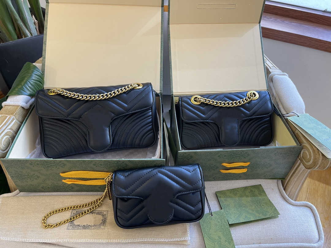 CC Bag Shopping Bags 2022 women fashion luxury designer bags monte ladies wallet embroidery saddle Crossbody messenger Sacoche handbags back, 18cm
CC Bag Shopping Bags 2022 women fashion luxury designer bags monte ladies wallet embroidery saddle Crossbody messenger Sacoche handbags back, 18cm