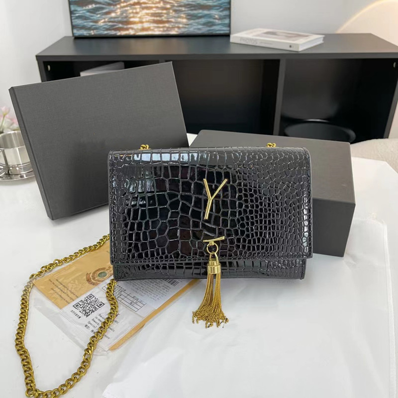 Bag Handbag Flap Gold Silver Chain Shoulder Bags Luxury Designers Red black fashionable crocodile leather Tote Lady Clutch Messenger Evening Crossbody Purse, Box
Bag Handbag Flap Gold Silver Chain Shoulder Bags Luxury Designers Red black fashionable crocodile leather Tote Lady Clutch Messenger Evening Crossbody Purse, Box