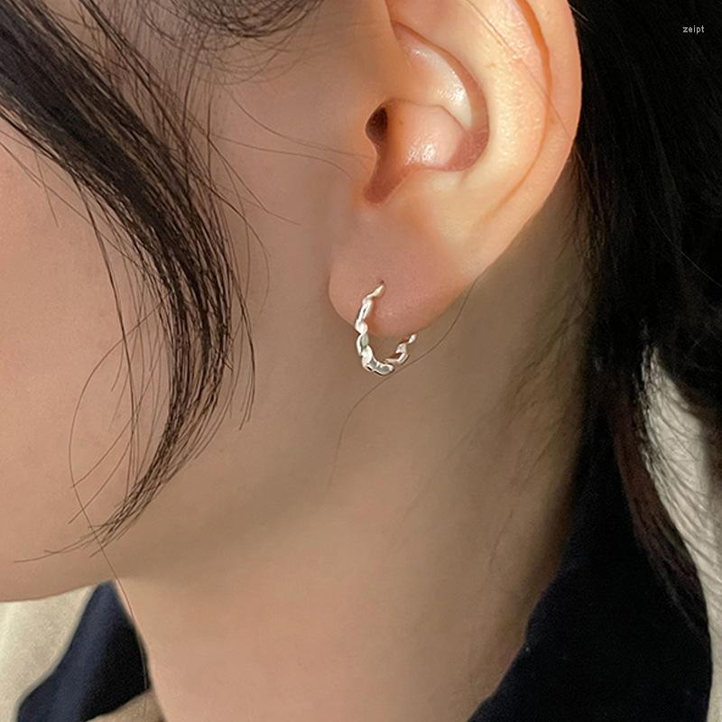 Hoop Earrings Fashion Distortion Interweave Twist Circle Geometric Round For Women Accessories Retro Party Jewelry
Hoop Earrings Fashion Distortion Interweave Twist Circle Geometric Round For Women Accessories Retro Party Jewelry