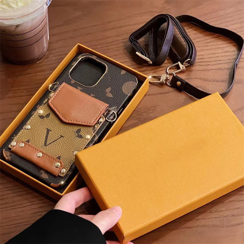Luxurys Designers Phone Case For Iphone 14 Promax 13pro 12 IPhone Case Oblique Span Cell Phone Cases Cellphone Cover Case Bag
Luxurys Designers Phone Case For Iphone 14 Promax 13pro 12 IPhone Case Oblique Span Cell Phone Cases Cellphone Cover Case Bag