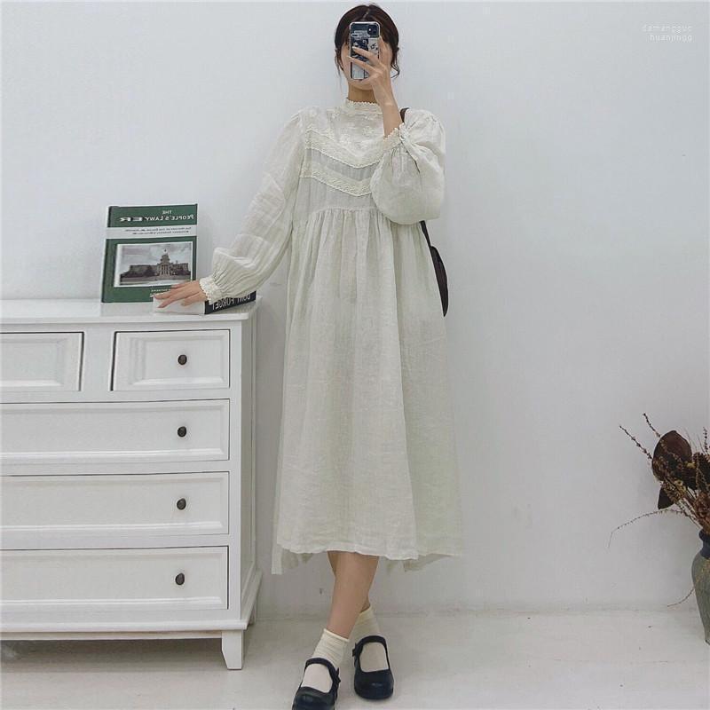 Casual Dresses FairyNatural Ladies Emboridery Floral Retro Linen Loose Dress 2022 Spring Fall Solid Color Women Ruffles Long Sleeve, Beige
Casual Dresses FairyNatural Ladies Emboridery Floral Retro Linen Loose Dress 2022 Spring Fall Solid Color Women Ruffles Long Sleeve, Beige
