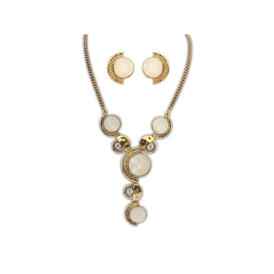 Pendant Necklaces Euramerican Retro Necklace Earring Suit Punk Style Precious Stone Women Party Accessories Nice Gift Ship Drop Deli Dhit2
Pendant Necklaces Euramerican Retro Necklace Earring Suit Punk Style Precious Stone Women Party Accessories Nice Gift Ship Drop Deli Dhit2