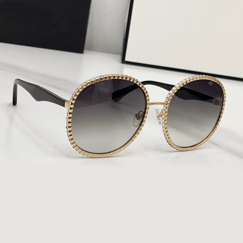 Stones Round Sunglasses Gold Metal Grey Gradient Women Fashion Sun Glasses Sunnies Shades UV400 Eyewear with Box
Stones Round Sunglasses Gold Metal Grey Gradient Women Fashion Sun Glasses Sunnies Shades UV400 Eyewear with Box