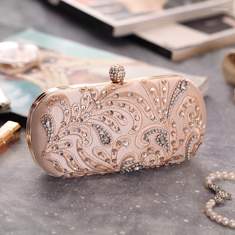Evening Bags Luxury Diamond Embroidered Flower Women Clutches Wedding Bag Handbags Vintage Fashion Party Shoulder Purses Mujer, Black
Evening Bags Luxury Diamond Embroidered Flower Women Clutches Wedding Bag Handbags Vintage Fashion Party Shoulder Purses Mujer, Black