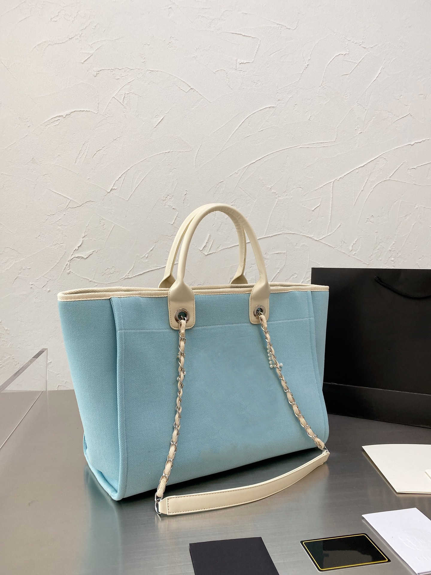 CC Bag Wallets Senior designer brand pearl element embroidered beach bag elegant and simple large capacity travel bagBeadsLetter SZJC, Customize
CC Bag Wallets Senior designer brand pearl element embroidered beach bag elegant and simple large capacity travel bagBeadsLetter SZJC, Customize