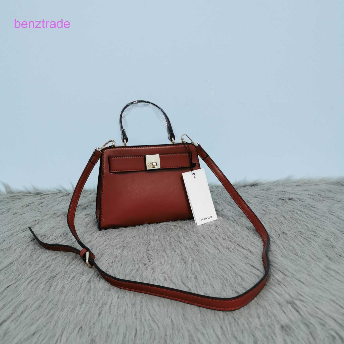 Herme Kely bags for women online shop New mg Single Shoulder Messenger Bag crocodile pattern fashion women's hand NCM7, Black5
Herme Kely bags for women online shop New mg Single Shoulder Messenger Bag crocodile pattern fashion women's hand NCM7, Black5