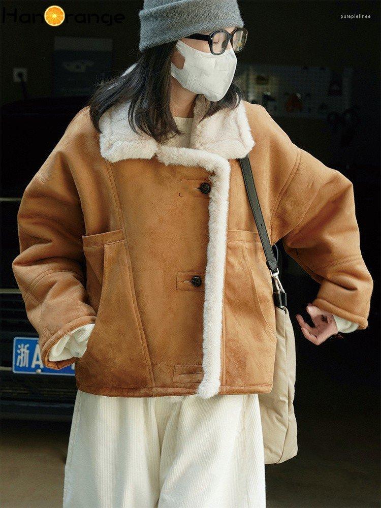 Women' Fur HanOrange 2022 Winter Vintage Fake One Piece Drop Shoulder Jacket Warm Thick False Coat Female Khaki Outwear
Women' Fur HanOrange 2022 Winter Vintage Fake One Piece Drop Shoulder Jacket Warm Thick False Coat Female Khaki Outwear