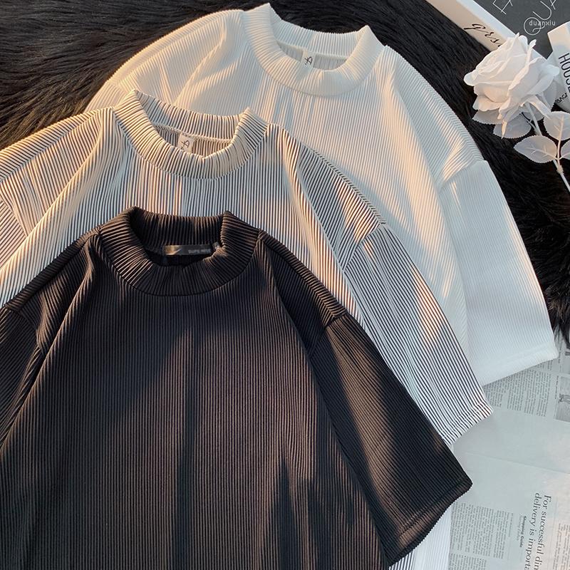 Men's T Shirts Summer Pleated T-shirt Men's Fashion Gray/black/white Casual Short Sleeve Shirt Men Streetwear Loose Ice Silk Tshirt Mens
Men's T Shirts Summer Pleated T-shirt Men's Fashion Gray/black/white Casual Short Sleeve Shirt Men Streetwear Loose Ice Silk Tshirt Mens
