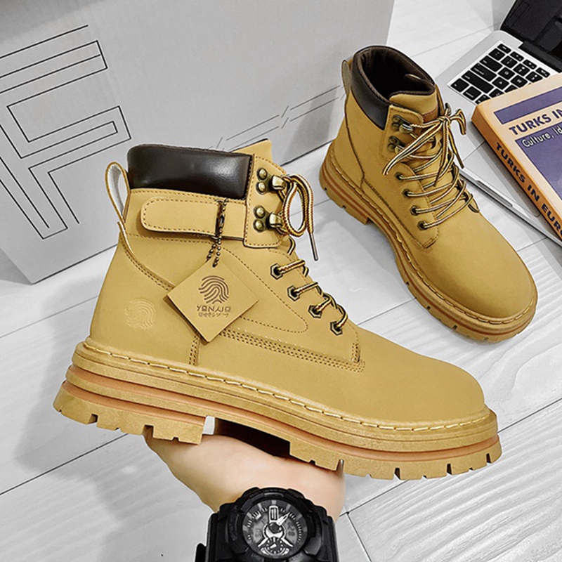 Martin Boots Yellow Boots Men's British style High top Fashion Autumn and Winter New Boot Man's Large shoes, Black
Martin Boots Yellow Boots Men's British style High top Fashion Autumn and Winter New Boot Man's Large shoes, Black