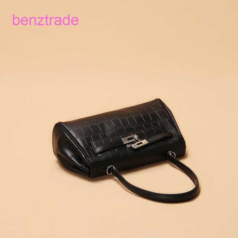 Herme Kely bags for women online shop Bag Internet Red Versatile Handbag Wide Shoulder Strap M3G3, Black
Herme Kely bags for women online shop Bag Internet Red Versatile Handbag Wide Shoulder Strap M3G3, Black