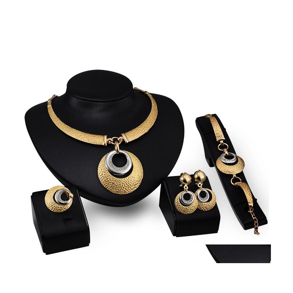 Bracelet Earrings Necklace Crystal Wedding Dress Accessories Costume Women Party 18K Gold Plated African Beads Necklace Bangle Ea Dhs4S, Jewelry set
Bracelet Earrings Necklace Crystal Wedding Dress Accessories Costume Women Party 18K Gold Plated African Beads Necklace Bangle Ea Dhs4S, Jewelry set