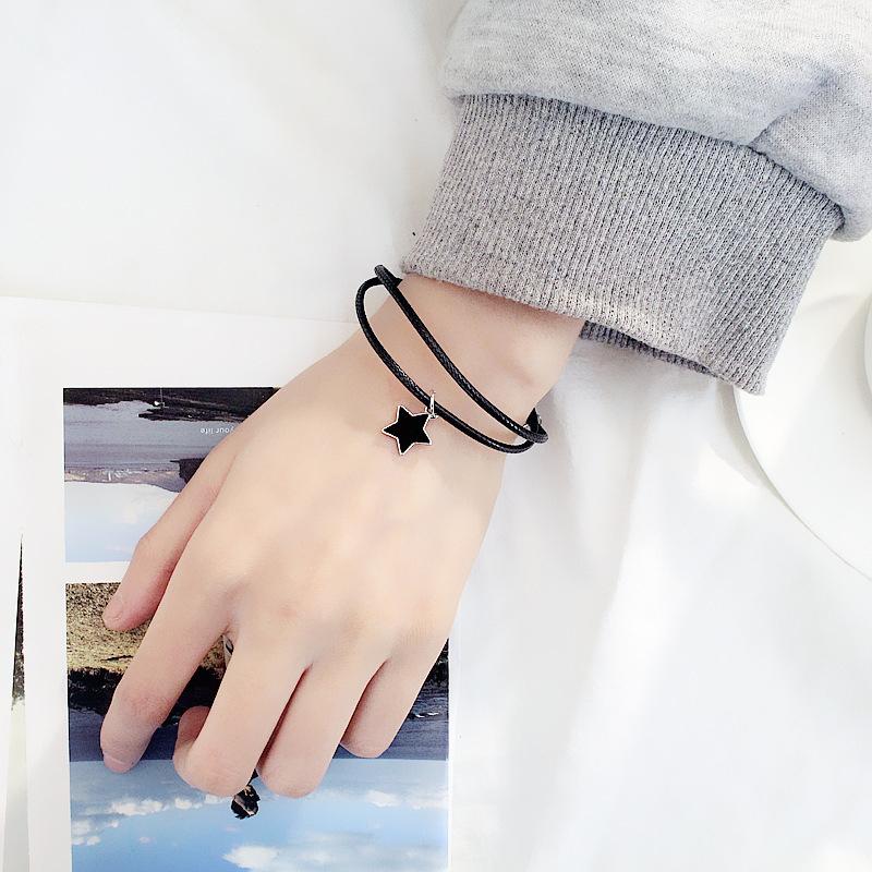Link Bracelets Korean Fashion Black Blue Pentagram Pendant Necklace Exquisite Charming Women Friend Bracelet Romantic Couple Jewelry Gift
Link Bracelets Korean Fashion Black Blue Pentagram Pendant Necklace Exquisite Charming Women Friend Bracelet Romantic Couple Jewelry Gift