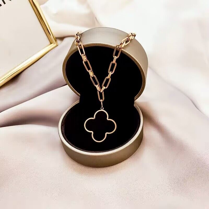 Designer jewelry women's luxury 18-karat gold necklace sweater chain Double sided bill
Designer jewelry women's luxury 18-karat gold necklace sweater chain Double sided bill