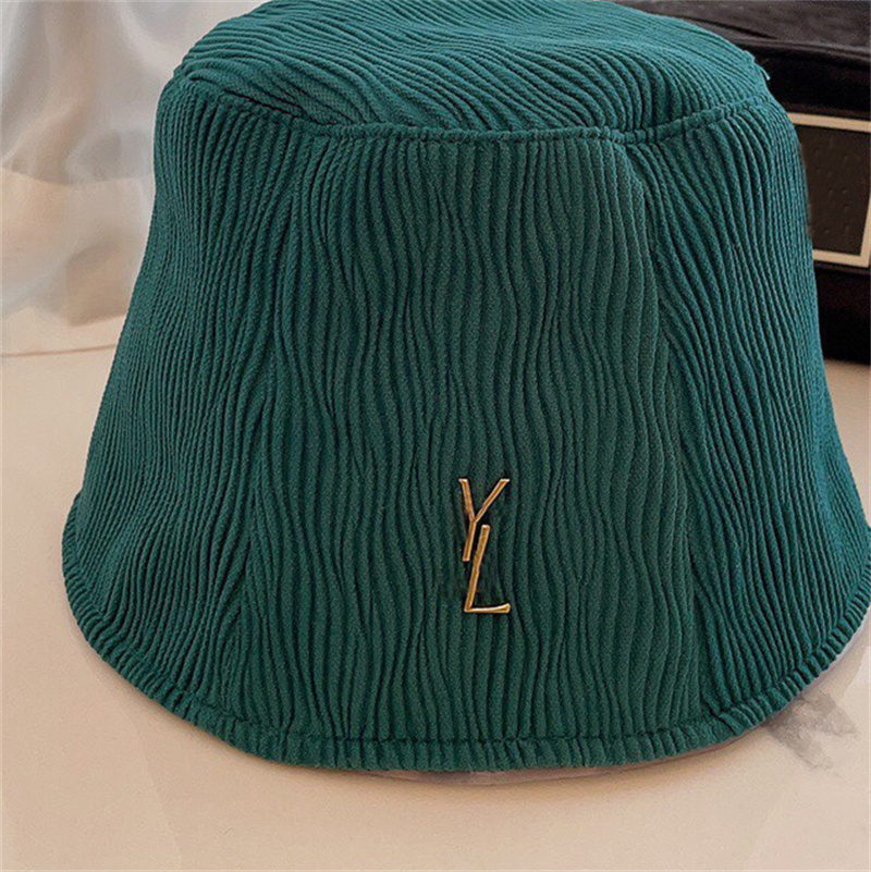 Classic Designer Bucket Hat For Men Women Foldable Fitted Caps With Letter Fisherman Beach Sun Protection Wide Brim Hats Folding Ladies Cap, Beige
Classic Designer Bucket Hat For Men Women Foldable Fitted Caps With Letter Fisherman Beach Sun Protection Wide Brim Hats Folding Ladies Cap, Beige