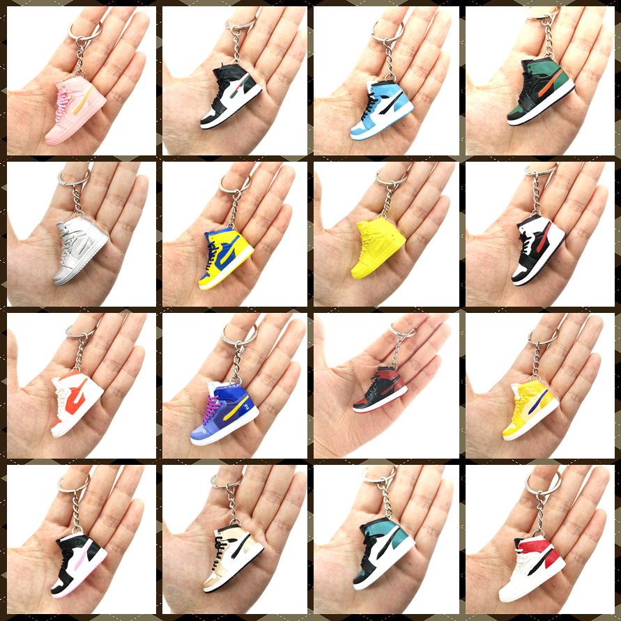Brand High top shoe keychain sports party shoes key chain 3d sneaker mold cake decor
Brand High top shoe keychain sports party shoes key chain 3d sneaker mold cake decor