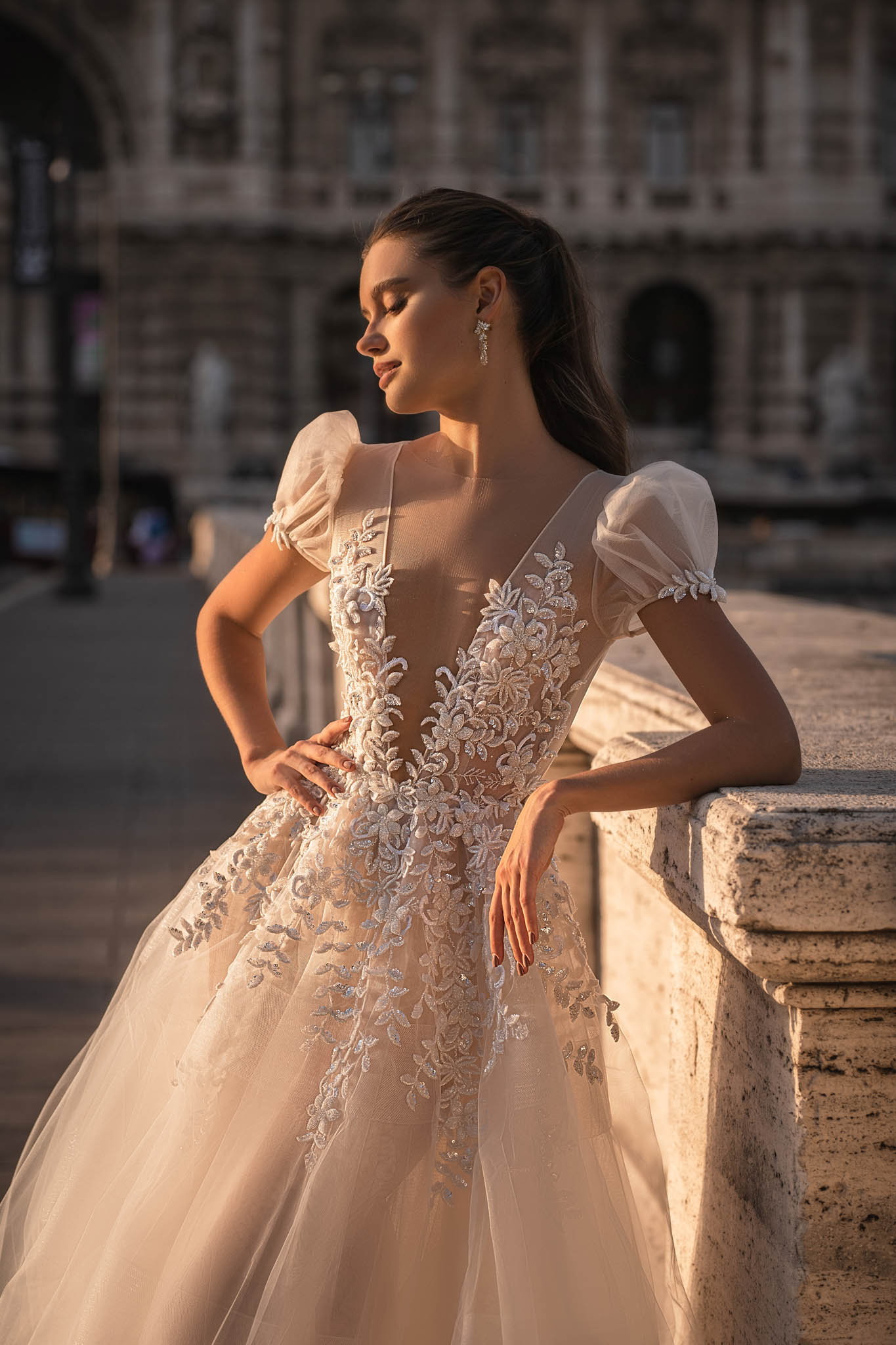 Lace Berta Backless Wedding Dresses Sequined Bridal Gowns Short Sleeves Sheer Deep V Necke A E Sweep Train Tulle Vestido De Novia