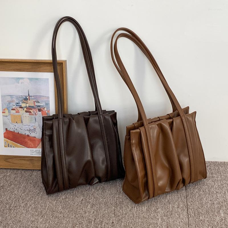 Evening Bags 2022 Winter Women's Handbag Bag Casual Plicated Small Soft PU Leather Ladies Shoulder Whole Sale, Black
Evening Bags 2022 Winter Women's Handbag Bag Casual Plicated Small Soft PU Leather Ladies Shoulder Whole Sale, Black