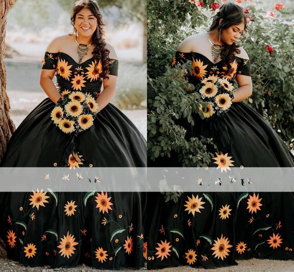2023 Vintage Black Wedding Dresses Off The Shoulder Sunflowers Embroidered Satin Plus Size Bridal Party Dress For Women, Pink
2023 Vintage Black Wedding Dresses Off The Shoulder Sunflowers Embroidered Satin Plus Size Bridal Party Dress For Women, Pink