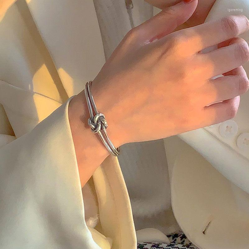 Bangle Vintage Fashion 925 Sterling Silver Two Wire Knotting Thai Bracelet Bangles For Women Girl Fine Jewelry LB024
Bangle Vintage Fashion 925 Sterling Silver Two Wire Knotting Thai Bracelet Bangles For Women Girl Fine Jewelry LB024