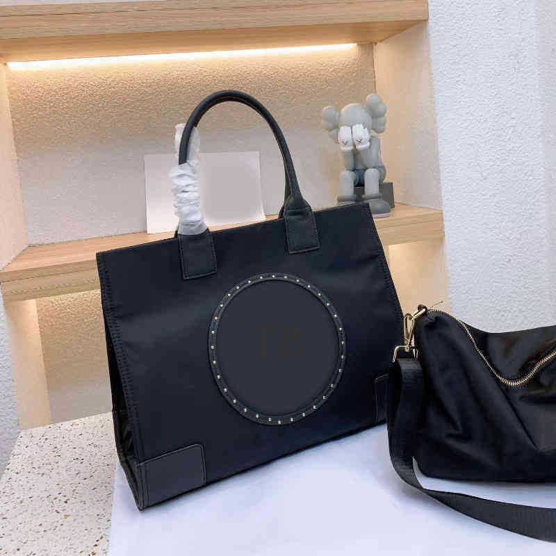 2 Pcs/set TBbag Shopping Tote Bag Totes Women Luxury Handbag Shoulder Designer Bag Purse With Toiletry Bags 220821, Black-41*21cm
2 Pcs/set TBbag Shopping Tote Bag Totes Women Luxury Handbag Shoulder Designer Bag Purse With Toiletry Bags 220821, Black-41*21cm
