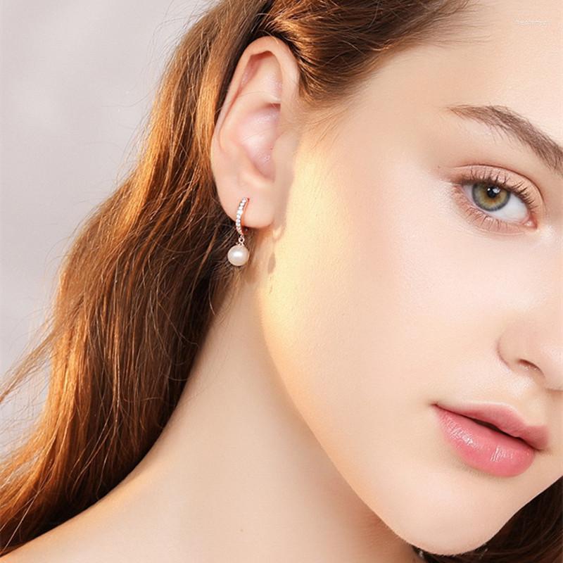 Hoop Earrings Women's Fashion Classic CZ Stone Pearl Small Huggies Charming Rose Gold Earring Stud Accessories Female Jewelry
Hoop Earrings Women's Fashion Classic CZ Stone Pearl Small Huggies Charming Rose Gold Earring Stud Accessories Female Jewelry