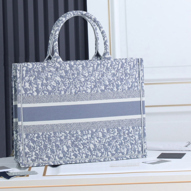 2022 Large Shopping Bag Fashion Canvas Tote Bags Ladies Shoulder Bags Luxury Designer Handbags 36cm 41cm, Dust bag
2022 Large Shopping Bag Fashion Canvas Tote Bags Ladies Shoulder Bags Luxury Designer Handbags 36cm 41cm, Dust bag