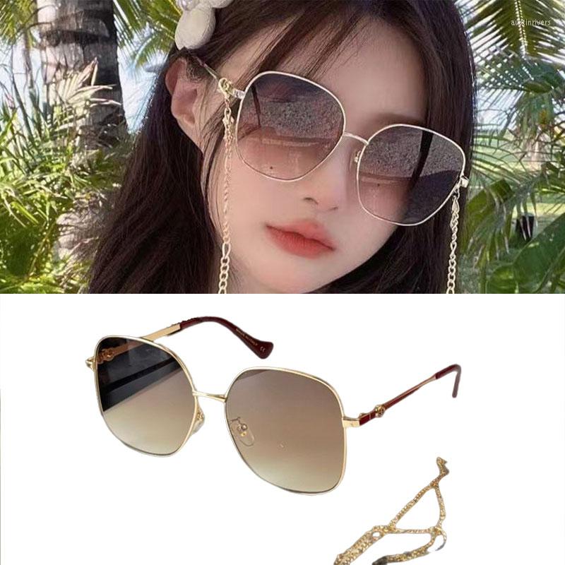 Sunglasses Fashion Oversized Women Sun Glasses European UV400 Eyewear Driving Oculos De Senhora
Sunglasses Fashion Oversized Women Sun Glasses European UV400 Eyewear Driving Oculos De Senhora