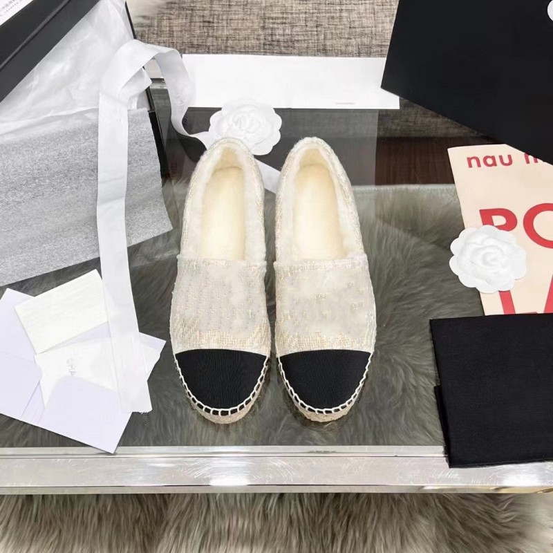 Autumn Winter Slippers Women's Fur Designer Shoes Luxury Wool Fisherman's Shoes Warm 36-41 Letter Flat Heel Round Toe Split Clour Furry Plush Plaid Soft Straw Bottoom
Autumn Winter Slippers Women's Fur Designer Shoes Luxury Wool Fisherman's Shoes Warm 36-41 Letter Flat Heel Round Toe Split Clour Furry Plush Plaid Soft Straw Bottoom