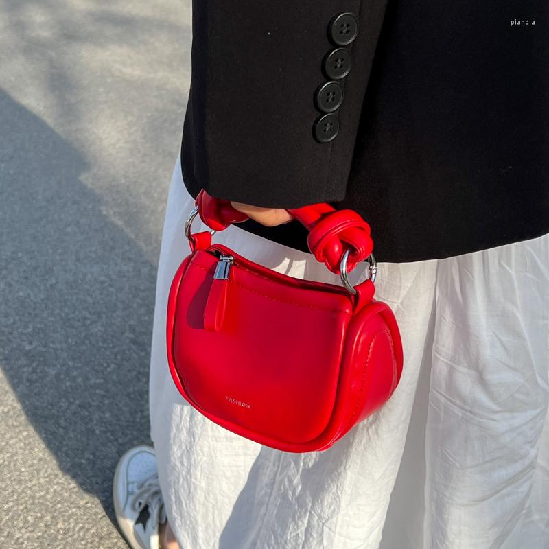 Evening Bags Luxury Women Mini Square Handbag Summer Soft Pu Texture Shoulder Bag 2022 Female Simple All-match Crossbody Trend, Black
Evening Bags Luxury Women Mini Square Handbag Summer Soft Pu Texture Shoulder Bag 2022 Female Simple All-match Crossbody Trend, Black