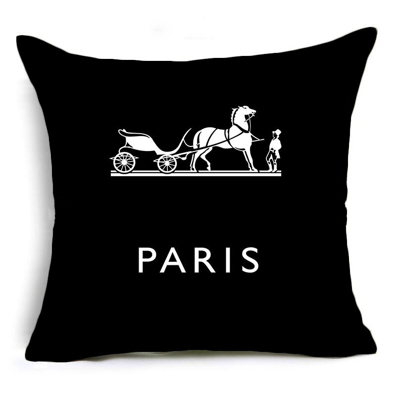 Pillow Case Decorative Luxury Designer Fashion Square Cushion Sofa Pillows Letter Printed Home Textiles Pillowcase 26W0117