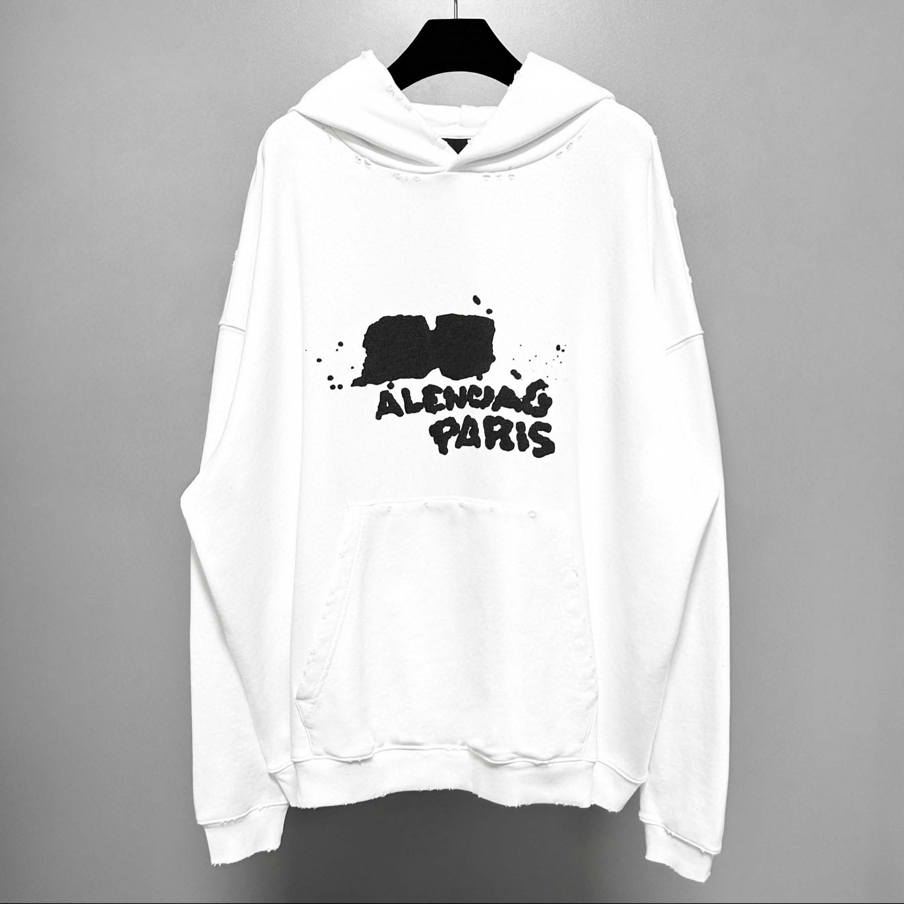 Men's Tracksuits Tees & Polos Round neck embroidered and printed polar style summer wear with street pure cotton a614
Men's Tracksuits Tees & Polos Round neck embroidered and printed polar style summer wear with street pure cotton a614