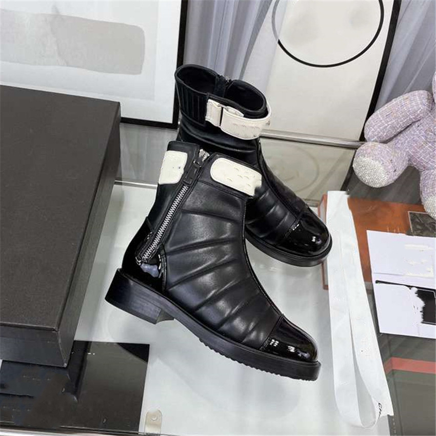 Luxury Design Boots Channel Fashion Women Retro Decoration Winter Warm Snow Non slip High Heel Martin Knight Tassel Casual Socks Boots 04-018
Luxury Design Boots Channel Fashion Women Retro Decoration Winter Warm Snow Non slip High Heel Martin Knight Tassel Casual Socks Boots 04-018