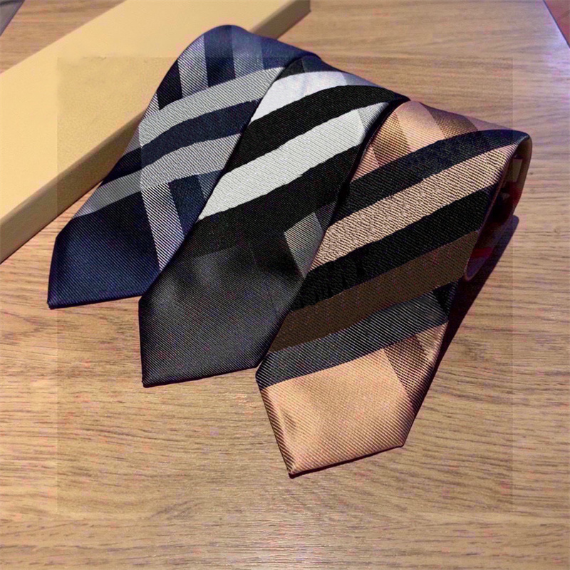 Business Mens Tie Designer Brand Necktie Luxury Neckties Fashion Checkered Tie Mens Suit Accessories Casual Ties High Quality
Business Mens Tie Designer Brand Necktie Luxury Neckties Fashion Checkered Tie Mens Suit Accessories Casual Ties High Quality