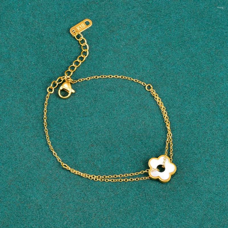Link Bracelets LOVR Fashion Stainless Steel Bracelet For Women Simple Punk Metal Five Leaf Clover Hand Chain Trend Luxury Charm Female
Link Bracelets LOVR Fashion Stainless Steel Bracelet For Women Simple Punk Metal Five Leaf Clover Hand Chain Trend Luxury Charm Female