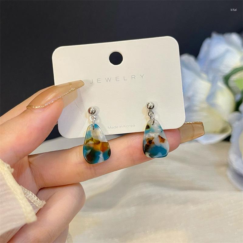 Backs Earrings Simple Geometric Clip Female Trendy Resin Light Water Drop Ear Non Pierced Ears For Women Lady
Backs Earrings Simple Geometric Clip Female Trendy Resin Light Water Drop Ear Non Pierced Ears For Women Lady