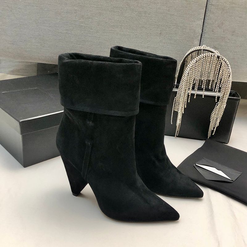 Top mirror quality Designer Ankle Boots Shoes Lady Women Dress Womens Full Genuine lambskin Leather cashmere suede Pumps Wedding Party Office Career Winter, Black lambskin
Top mirror quality Designer Ankle Boots Shoes Lady Women Dress Womens Full Genuine lambskin Leather cashmere suede Pumps Wedding Party Office Career Winter, Black lambskin