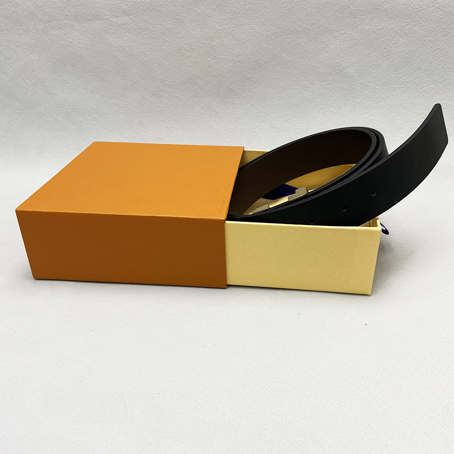 2023 Designer Belt Women Men Belts Fashion Classical Black Red White Blue Smooth Buckle Real Leather Strap 3.8cm Come with Gift Box and Handbag
2023 Designer Belt Women Men Belts Fashion Classical Black Red White Blue Smooth Buckle Real Leather Strap 3.8cm Come with Gift Box and Handbag